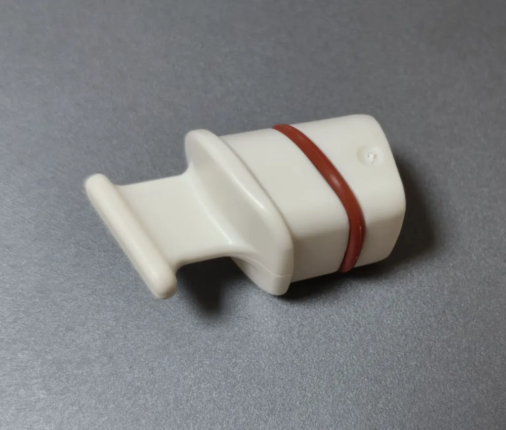 White_Stoppers_03.webp